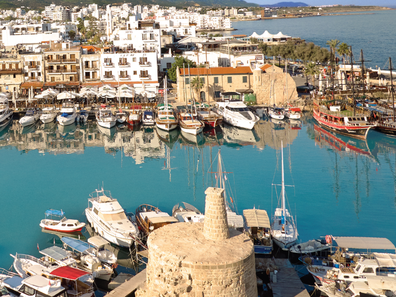 İlkbaharda  KIBRIS BAŞKADIR